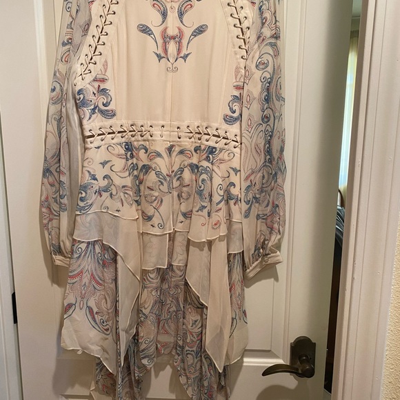 BCBG Max Azria Runway boho style multi color silk dress size 12 - Picture 5 of 5